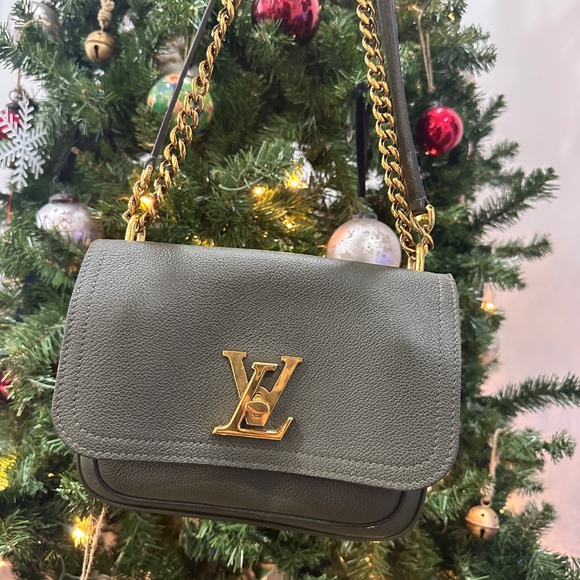 LV Rock Me Shoulder Bag (Green) - Picture 2 of 8